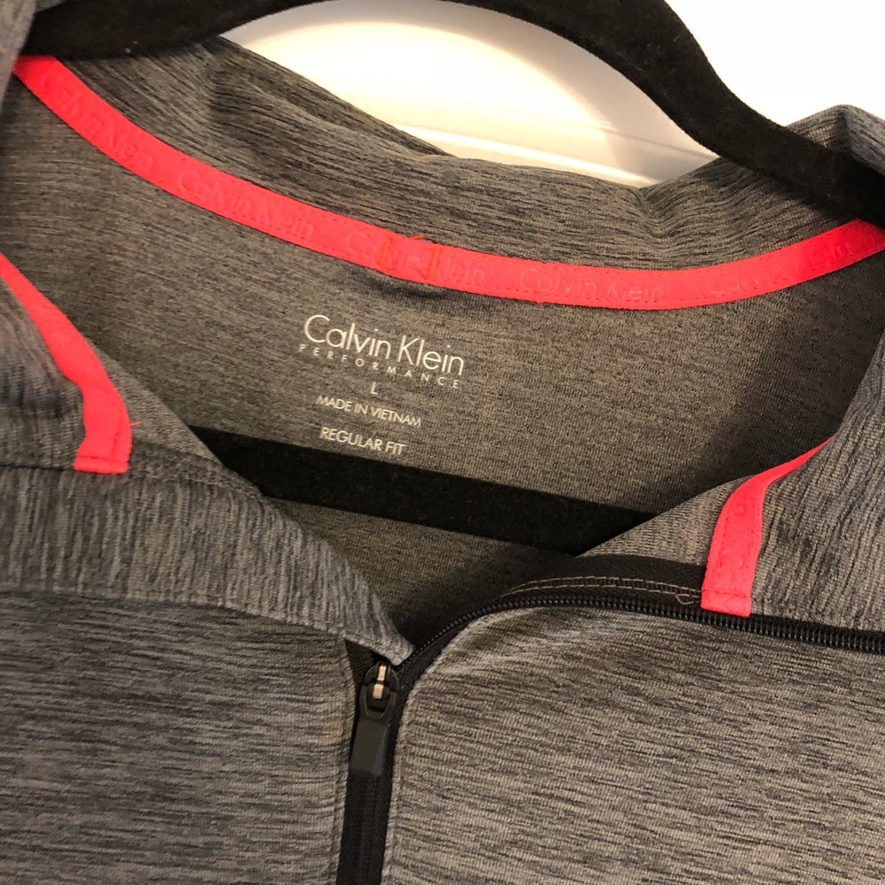 Calvin Klein pullover - Picture 2 of 4